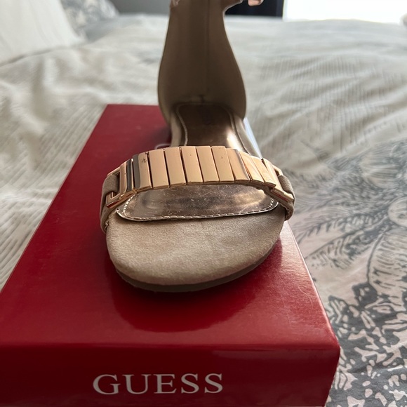 New never worn - Picture 2 of 4